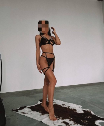 Я знаю, как доставить максимальное удовольствие мужчине, и с радостью предложу тебе незабываемые моменты нашей встречи. Мои услуги разнообразны и включают широкий спектр возможностей: от классики до экстремальных фантазий. Уверена, что ты останешься полностью удовлетворенным нашими встречами.
А еще, я особенная. У меня есть отличные отзывы, которые подтверждают мою экспертизу в этой области. Ищешь качество и неповторимые ощущения? Тогда ты нашел то, что нужно. Не упусти возможность познакомиться со мной и испытать настоящую страсть.
Живу я в Москве, городе возможностей и соблазнов. Сделай шаг в мою сторону, и ты обретешь новый мир наслаждения. Для твоего удобства, прикреплю немного фото, чтобы ты смог оценить мою красоту и сексуальность. Жду тебя в Москве для экстаза и незабываемых эмоций. 💋😈🔥 6467, 23 года